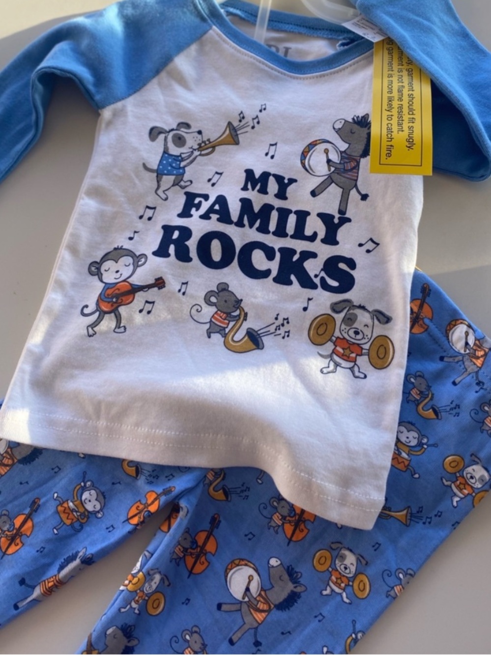 NWT The Children’s Place 2 Piece Pajamas w/ Musical Animals S 18-24M